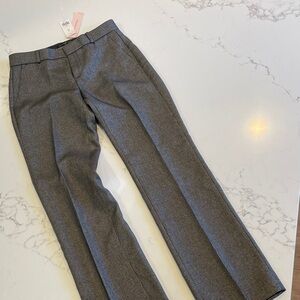 NEW Banana Republic women’s gray Logan pant size 0p.